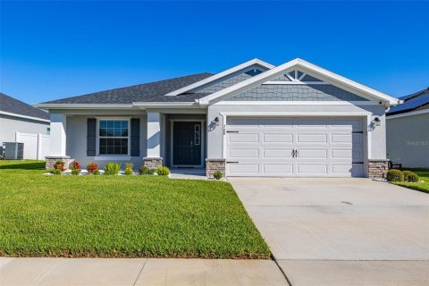 Villa ou maison à Polk City, Floride 4 chambres, 169.55 m2 № 2416328