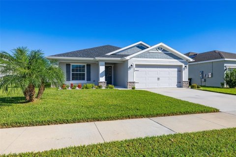 Villa ou maison à vendre à Polk City, Floride: 4 chambres, 169.55 m2 № 2416328 - photo 2