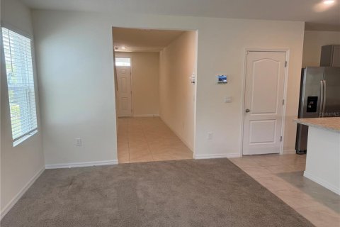 House in Winter Haven, Florida 5 bedrooms, 234.3 sq.m. № 1675456 - photo 13