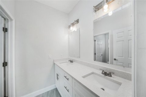 Casa en venta en North Port, Florida, 3 dormitorios, 154.68 m2 № 1840009 - foto 17