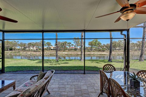 House in Venice, Florida 3 bedrooms, 201.78 sq.m. № 2213830 - photo 22