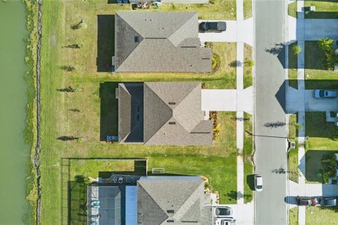 Купить виллу или дом в Уэсли-Чепел, Флорида 14 комнат, 308.99м2, № 1642727 - фото 8