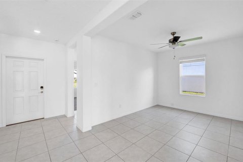 Купить виллу или дом в Уэсли-Чепел, Флорида 14 комнат, 308.99м2, № 1642727 - фото 30