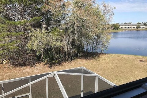 Townhouse in Spring Hill, Florida 2 bedrooms, 115.01 sq.m. № 2379264 - photo 10