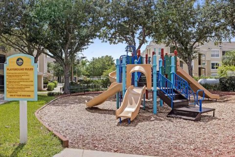 Copropriété à vendre à Kissimmee, Floride: 3 chambres, 117.8 m2 № 2389132 - photo 28