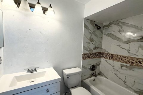 Apartamento en alquiler en Orlando, Florida, 3 dormitorios, 110.18 m2 № 1882874 - foto 17