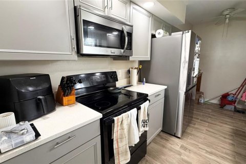Apartamento en alquiler en Orlando, Florida, 3 dormitorios, 110.18 m2 № 1882874 - foto 7