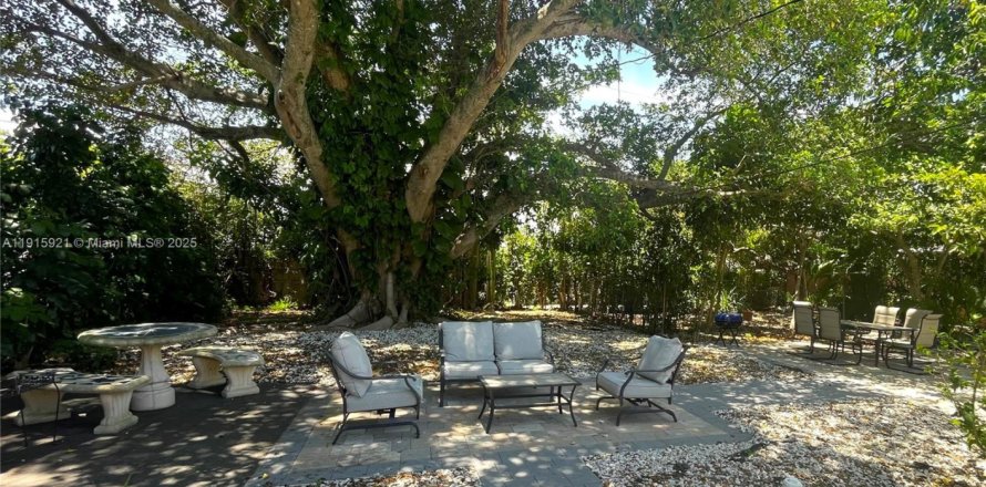 Villa ou maison à Fort Lauderdale, Floride 2 chambres, 203.46 m2 № 1971719