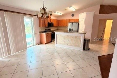Villa ou maison à vendre à Ocala, Floride: 4 chambres, 157.19 m2 № 2398460 - photo 3