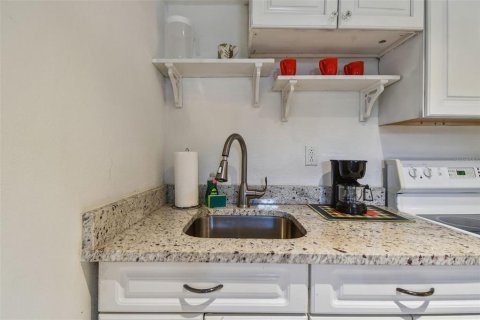 Apartamento en alquiler en Clearwater, Florida, 1 dormitorio, 35.49 m2 № 1905871 - foto 6