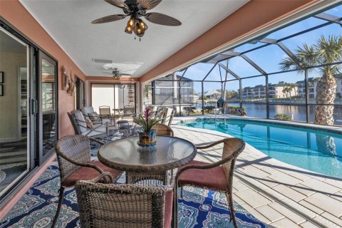 Villa ou maison à vendre à Punta Gorda, Floride: 2 chambres, 119.47 m2 № 2433115 - photo 7