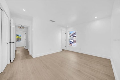 Villa ou maison à vendre à Seminole, Floride: 3 chambres, 109.81 m2 № 1758072 - photo 21
