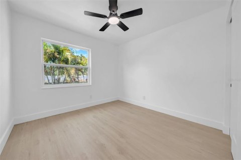 Villa ou maison à vendre à Seminole, Floride: 3 chambres, 109.81 m2 № 1758072 - photo 27
