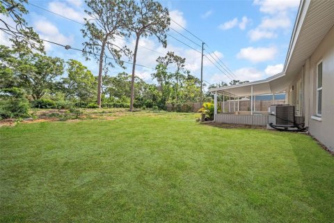 Villa ou maison à vendre à Seminole, Floride: 3 chambres, 109.81 m2 № 1758072 - photo 6