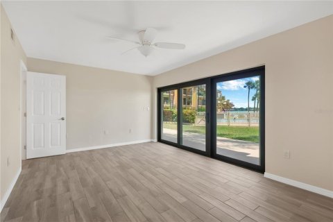 Copropriété à vendre à Saint Petersburg, Floride: 2 chambres, 122.17 m2 № 2124410 - photo 24