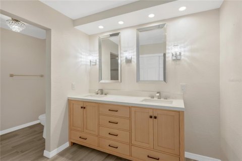 Copropriété à vendre à Saint Petersburg, Floride: 2 chambres, 122.17 m2 № 2124410 - photo 26