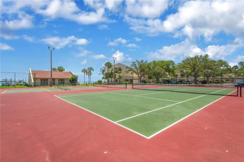 Copropriété à vendre à Saint Petersburg, Floride: 2 chambres, 122.17 m2 № 2124410 - photo 12