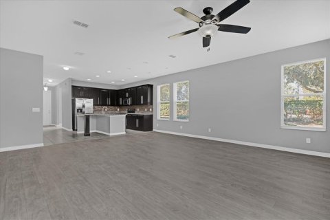 Adosado en alquiler en Windermere, Florida, 3 dormitorios, 161.93 m2 № 1903343 - foto 9