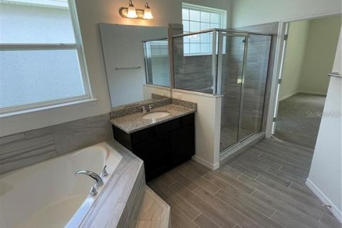 Villa ou maison à vendre à Kissimmee, Floride: 4 chambres, 170.75 m2 № 1786728 - photo 4