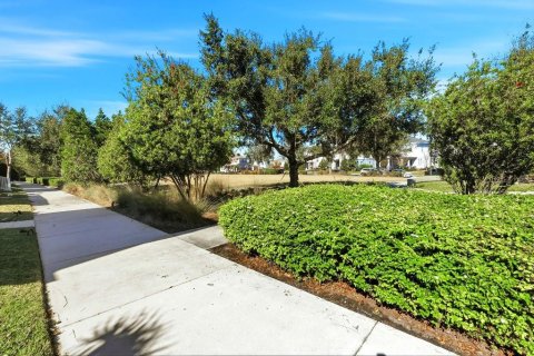 Casa en venta en Orlando, Florida, 5 dormitorios, 234.39 m2 № 2203043 - foto 5