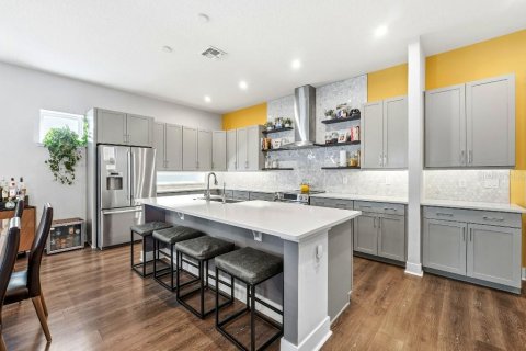 Casa en venta en Orlando, Florida, 5 dormitorios, 234.39 m2 № 2203043 - foto 16