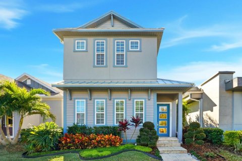 House in Orlando, Florida 5 bedrooms, 234.39 sq.m. № 2203043