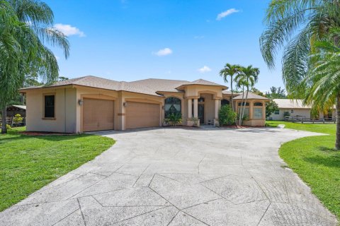 Villa ou maison à Loxahatchee Groves, Floride 4 chambres, 323.67 m2 № 2078692