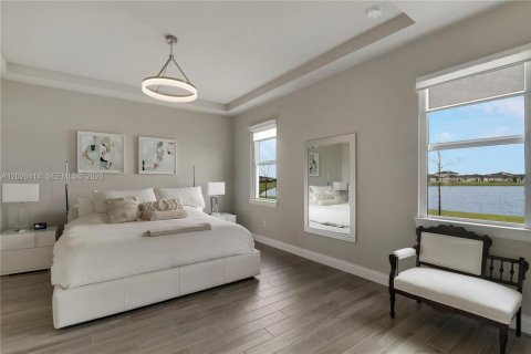 House in Port St. Lucie, Florida 4 bedrooms, 231.51 sq.m. № 2083619 - photo 28