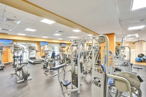 Condo in Fort Lauderdale, Florida, 2 bedrooms  № 1697465 - photo 24