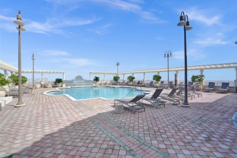 Condo in Fort Lauderdale, Florida, 2 bedrooms  № 1697465 - photo 16