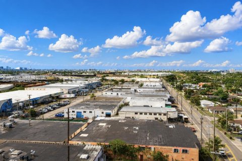 Immobilier commercial à vendre à Hialeah, Floride № 2086201 - photo 4