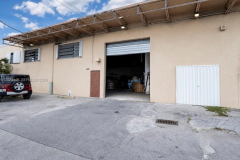Immobilier commercial à vendre à Hialeah, Floride № 2086201 - photo 8