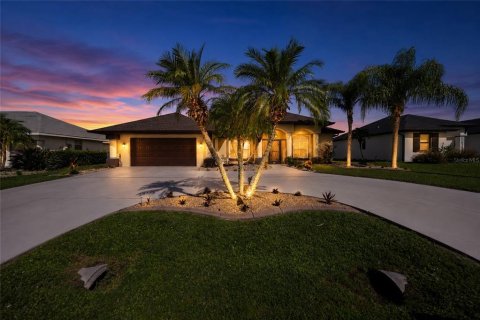 Casa en Rotonda, Florida 3 dormitorios, 229.56 m2 № 2361432