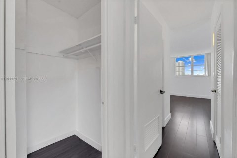 Купить кондоминиум в Санни-Айлс-Бич, Флорида 1 спальня, 92.9м2, № 1997142 - фото 10