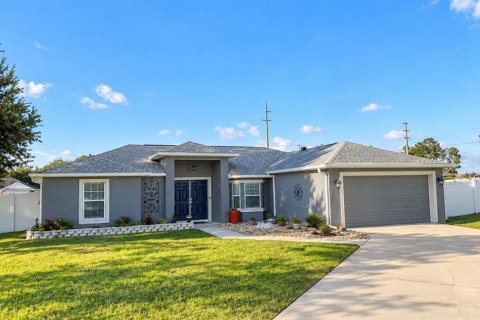 Villa ou maison à Ocala, Floride 3 chambres, 143.91 m2 № 2407071