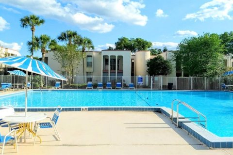 Condominio en alquiler en Altamonte Springs, Florida, 2 dormitorios, 116.31 m2 № 1876688 - foto 7