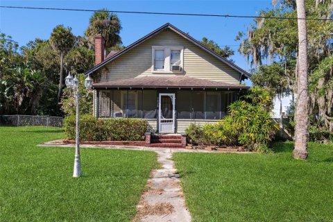 Commercial property in Apopka, Florida 334.63 sq.m. № 2099129 - photo 2