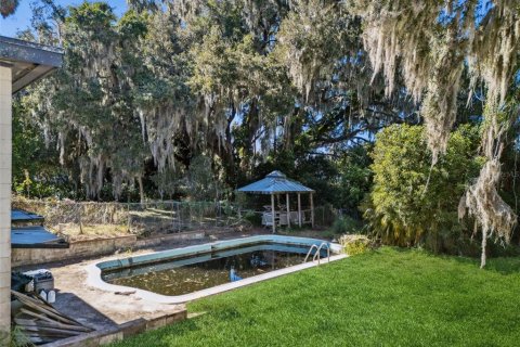 Commercial property in Apopka, Florida 334.63 sq.m. № 2099129 - photo 14