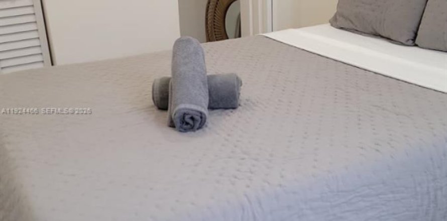 Casa en Miami, Florida 1 dormitorio, 46.45 m2 № 2055038