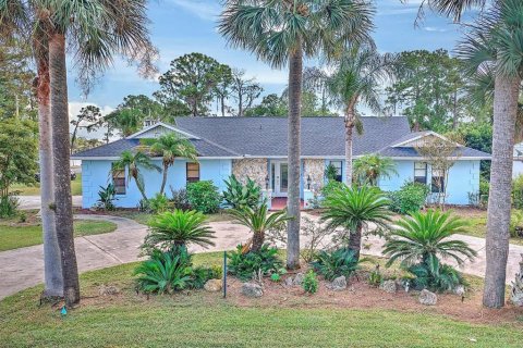 House in Sebring, Florida 3 bedrooms, 301.56 sq.m. № 2322415