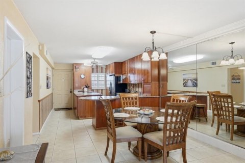 Copropriété à vendre à New Smyrna Beach, Floride: 2 chambres, 94.3 m2 № 2296294 - photo 8