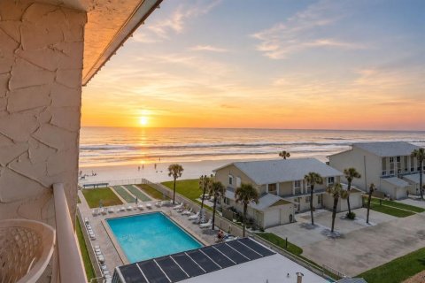 Copropriété à vendre à New Smyrna Beach, Floride: 2 chambres, 94.3 m2 № 2296294 - photo 3