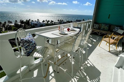 Copropriété à louer à Fort Lauderdale, Floride: 1 chambre, 71.44 m2 № 1944061 - photo 1