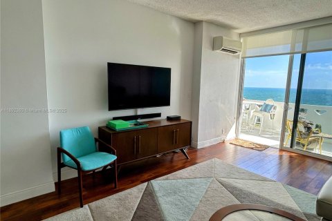 Copropriété à louer à Fort Lauderdale, Floride: 1 chambre, 71.44 m2 № 1944061 - photo 4
