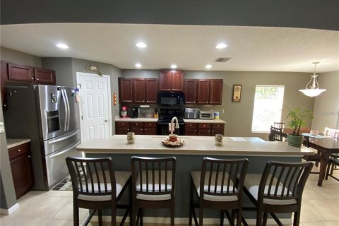 House in Bradenton, Florida 4 bedrooms, 225.66 sq.m. № 1883905 - photo 9