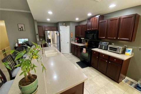House in Bradenton, Florida 4 bedrooms, 225.66 sq.m. № 1883905 - photo 11