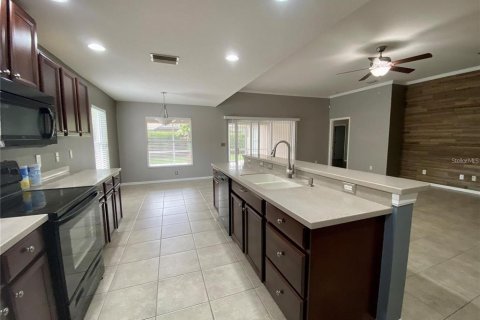House in Bradenton, Florida 4 bedrooms, 225.66 sq.m. № 1883905 - photo 8