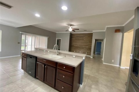House in Bradenton, Florida 4 bedrooms, 225.66 sq.m. № 1883905 - photo 13