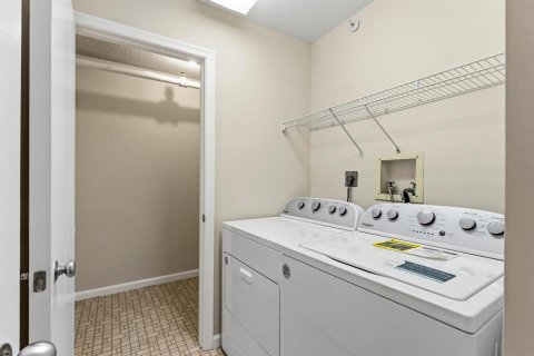 Condo in Palm Beach, Florida, 3 bedrooms  № 2146299 - photo 27
