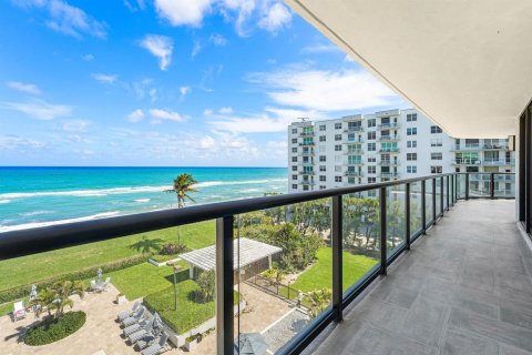 Condo in Palm Beach, Florida, 3 bedrooms  № 2146299 - photo 3